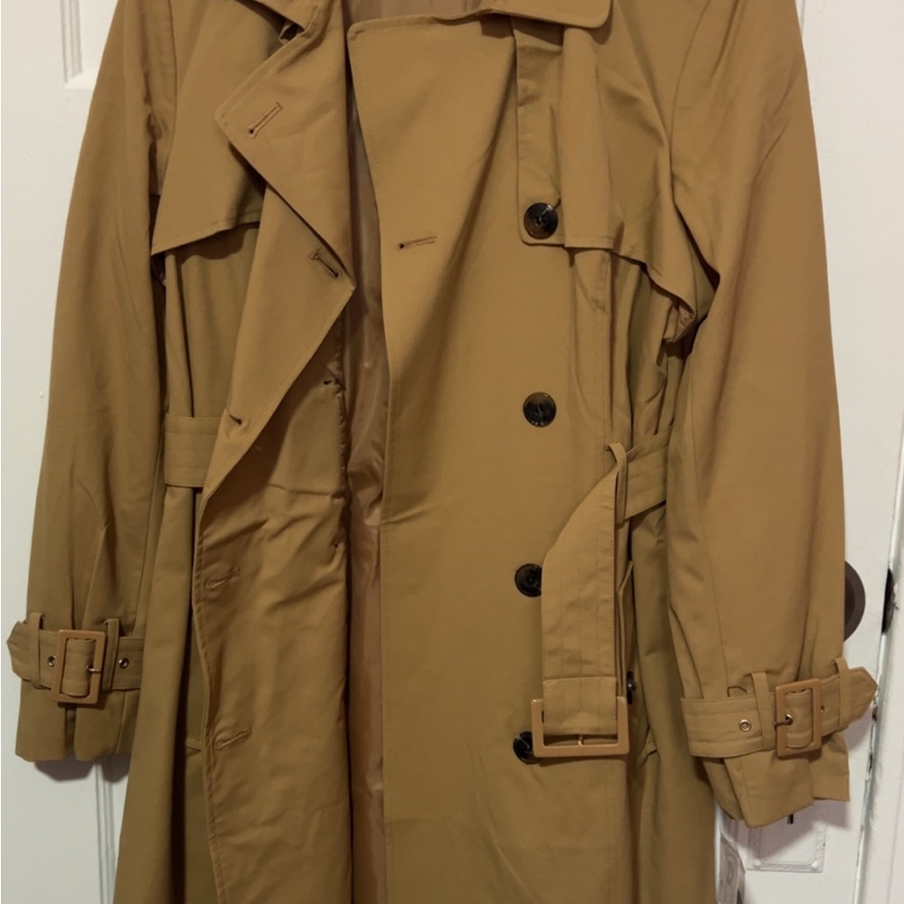 New York & Company Beige Outerwear
